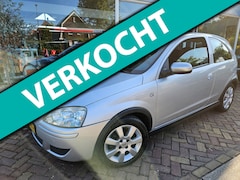 Opel Corsa - 1.2-16V Silverline, zeer weinig km, airco