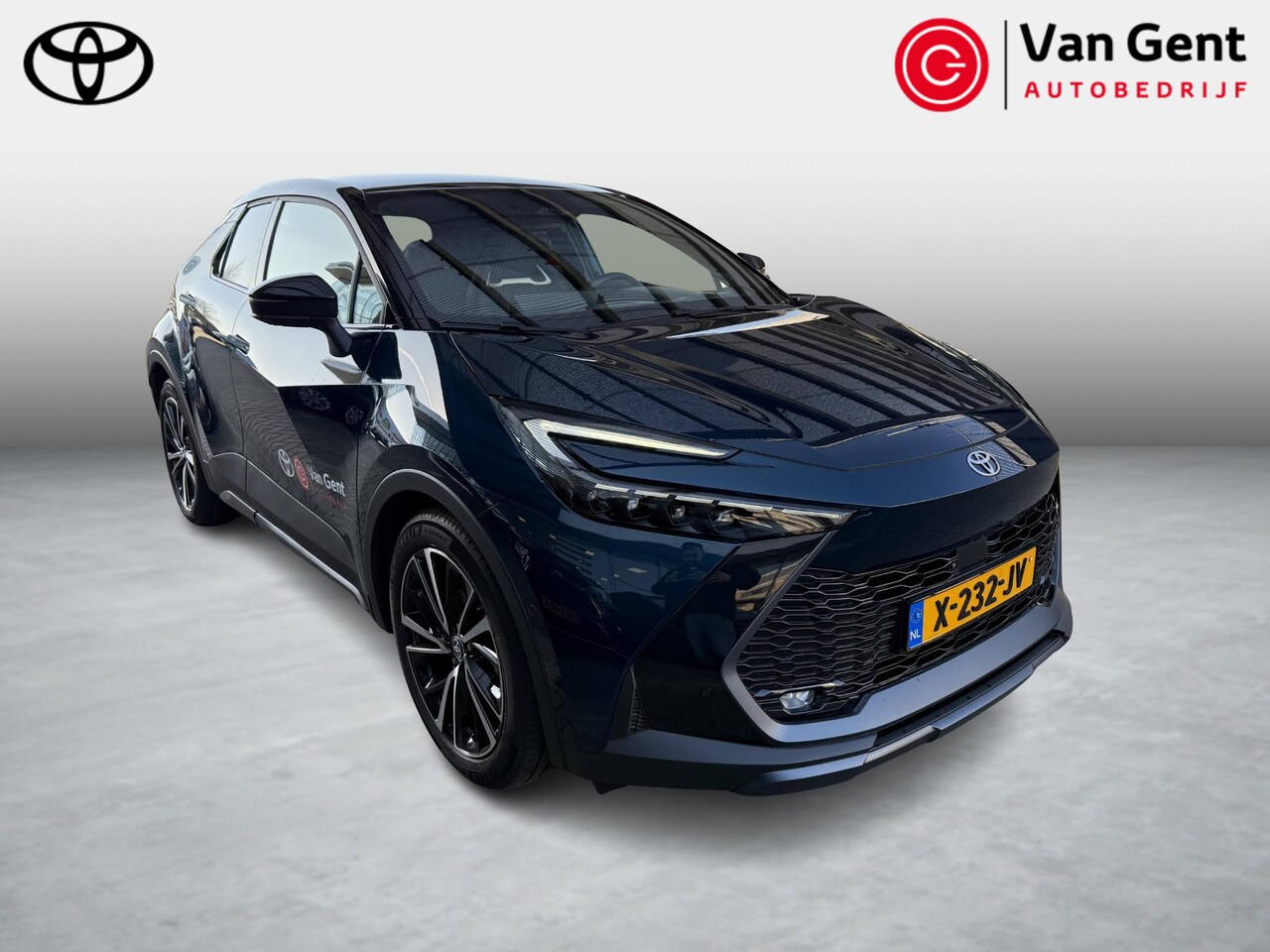 Toyota C-HR - 1.8 Hybrid Executive | Panoramadak | Dodehoek | JBL | Stoelverwarming | 360 Camera | 19 in - AutoWereld.nl