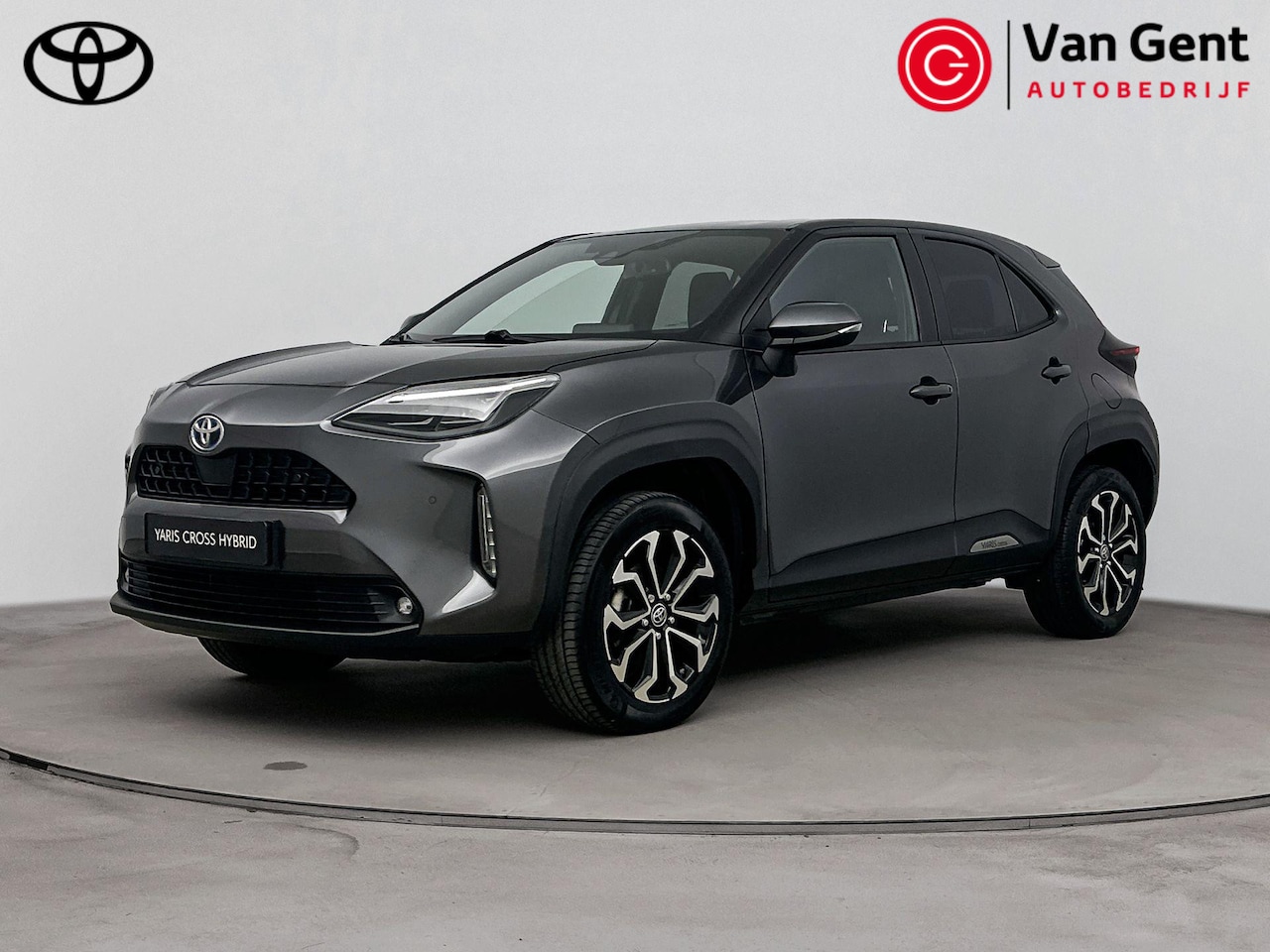 Toyota Yaris Cross - 1.5 Hybrid 115 First Edition | Navigatie | Stoelverwarming - AutoWereld.nl