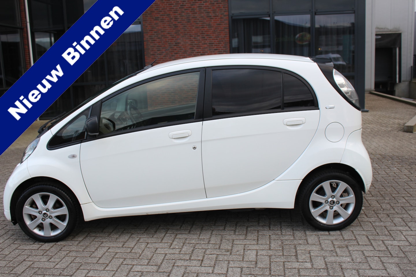 Citroën C-Zero - 4-persoons 16 kWh Airco - AutoWereld.nl