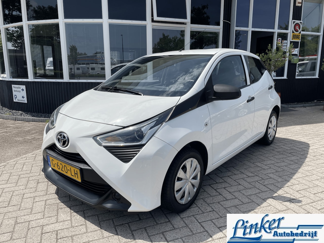 Toyota Aygo - 1.0 VVT-i x-fun AIRCO NAP RIJKLAAR BLUETOOTH - AutoWereld.nl