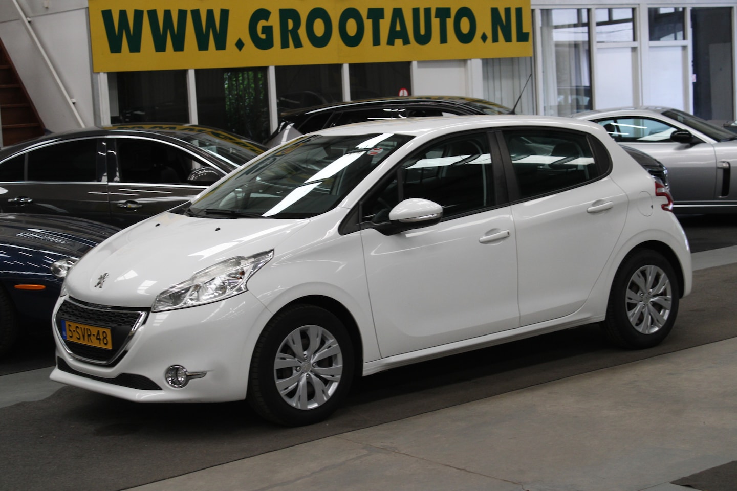Peugeot 208 - 1.2 VTi Active Airco, Isofix, Stuurbekrachtiging - AutoWereld.nl