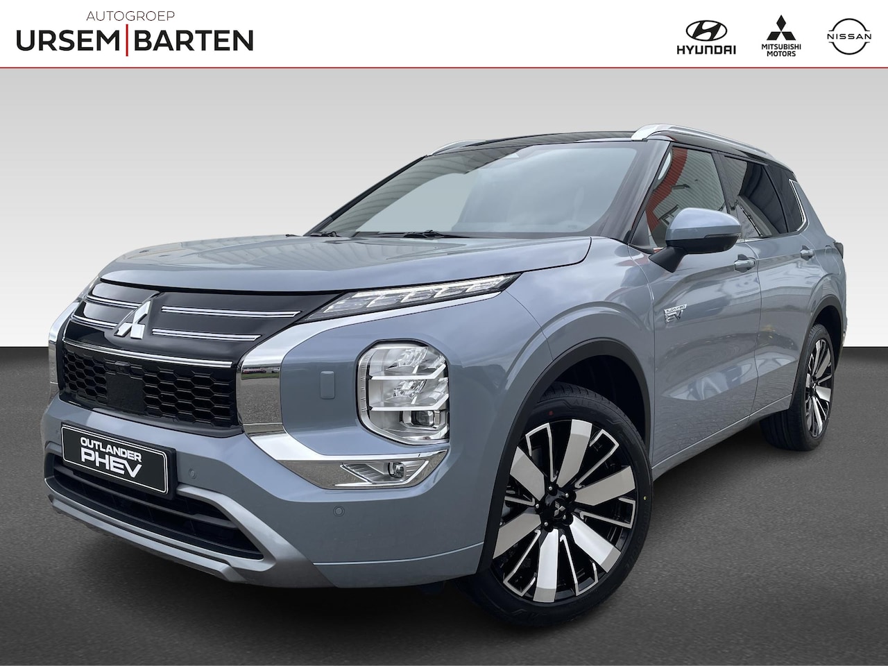 Mitsubishi Outlander - 2.4 PHEV Instyle+ Van € 64.745,- voor € 62.730,- - AutoWereld.nl