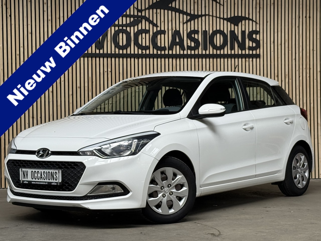 Hyundai i20 - 1.2 LP i-Drive AIRCO/ELEKR/APK/NWE BEURT/PARKEERSENSOR! - AutoWereld.nl