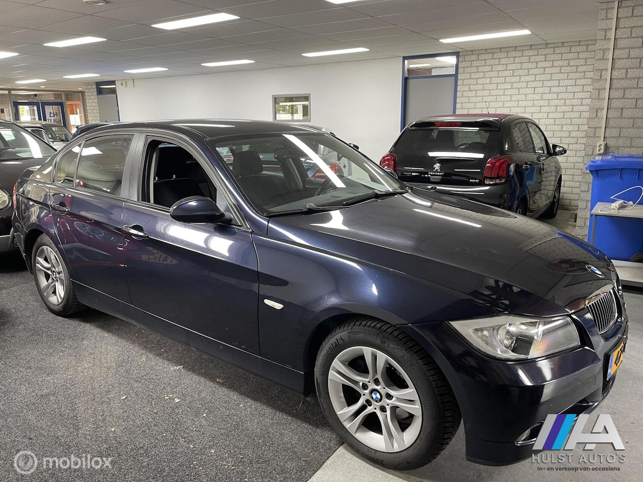 BMW 3-serie - 318i 2.0 Exe Business Line /Clima/Cruise/Pdc/Nap - AutoWereld.nl