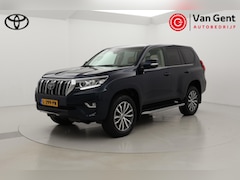 Toyota Land Cruiser - 7 pers. 2.8 D-4D Professional | Trekhaak | Dodehoek detectie | Adaptive Cruise | Leder | O
