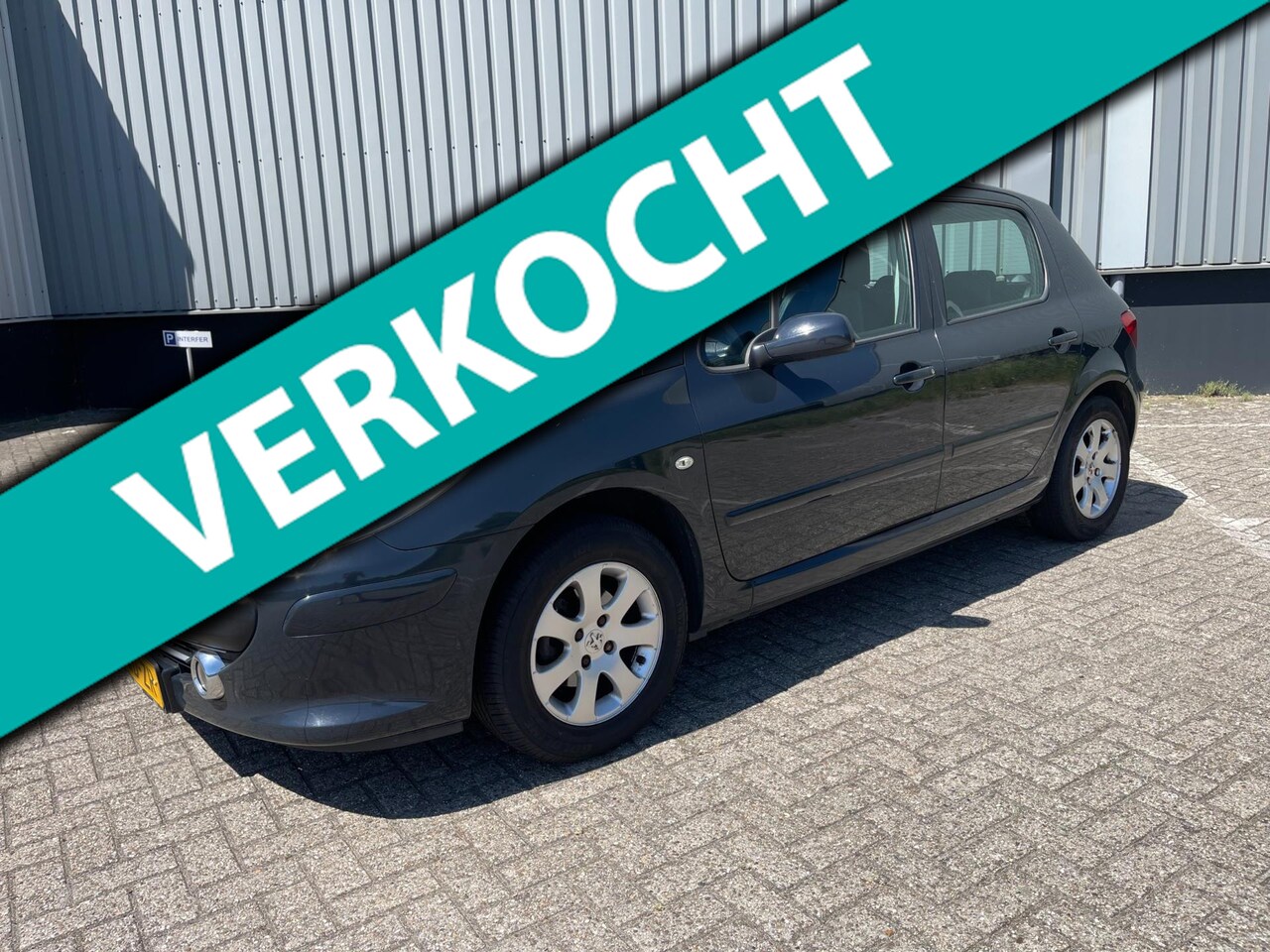 Peugeot 307 - 1.6-16V Premium AIRCO / CRUISE CONTROLE - AutoWereld.nl