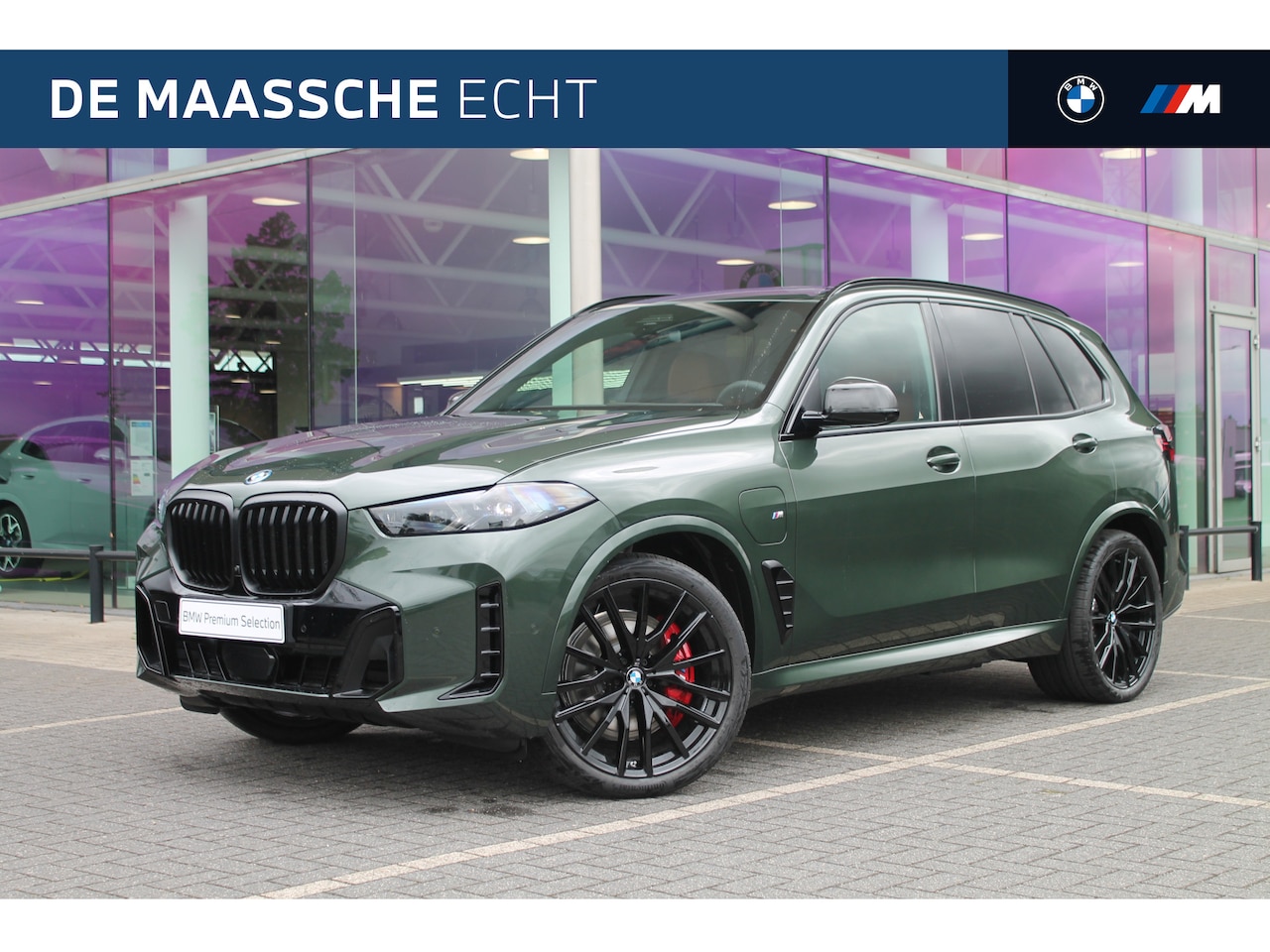 BMW X5 - xDrive50e High Executive M Sport Automaat / Panoramadak Sky Lounge / Trekhaak / Massagefun - AutoWereld.nl