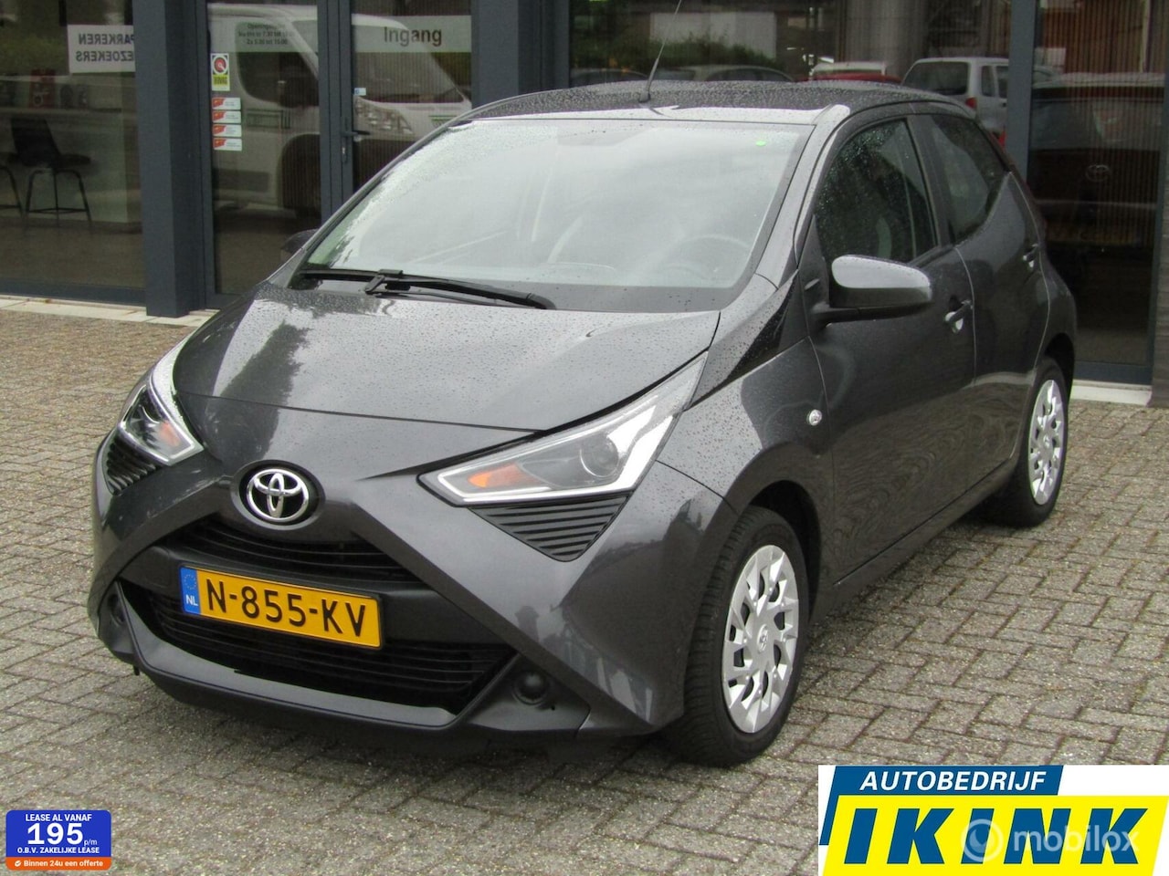 Toyota Aygo - 1.0 VVT-i x-play 1.0 VVT-i x-play - AutoWereld.nl