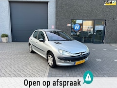 Peugeot 206 - 1.4 Gentry Premium Airco 5Drs Elekr Apk03-26