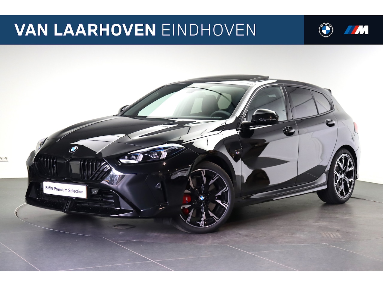 BMW 1-serie - 120 M Sport Automaat / Panoramadak / Achteruitrijcamera / Sportstoelen / M Adaptief onders - AutoWereld.nl
