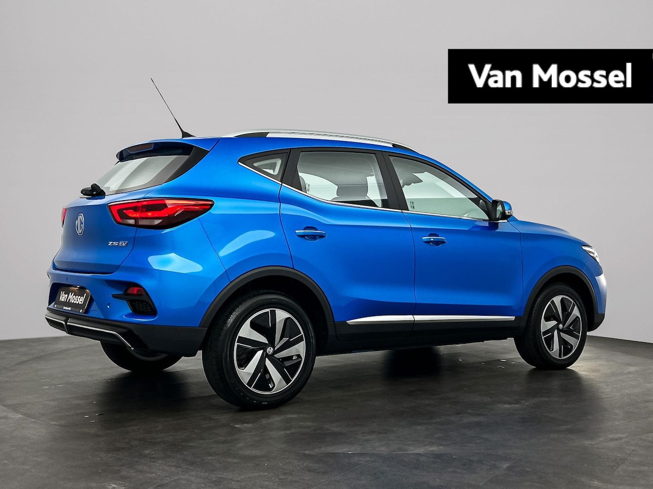 MG ZS - EV Standard Range Comfort 50 kWh | Super Saturday 21 Juni | Super Voordeel – OP = OP - 7 j - AutoWereld.nl