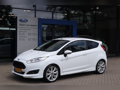 Ford Fiesta - 125PK SPORT HALFLEDER CLIMA BLUETOOTH PARK-SENSOREN 17" LM-VELGEN STOEL/VOORRUITVERW. CRUI