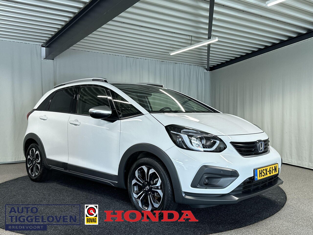 Honda Jazz - 1.5 e:HEV Crosstar Automaat | Navi | Camera | LED - AutoWereld.nl