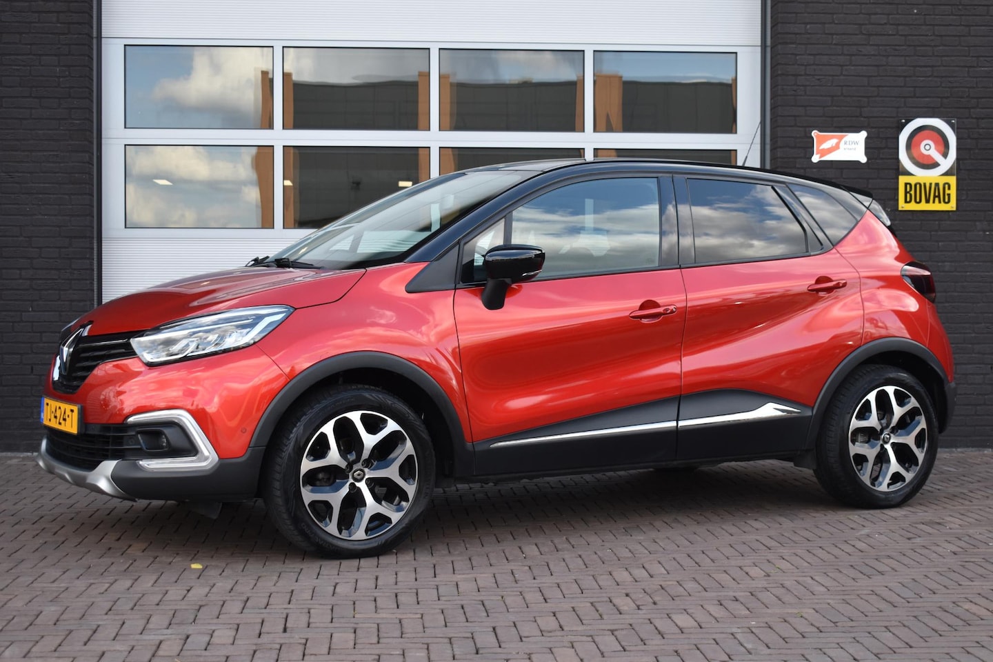 Renault Captur - 0.9 TCe 90PK Intens | Navi | Camera | Incl. garantie - AutoWereld.nl