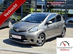 Toyota Aygo - 1.0 VVT-i Aspiration AIRCO 5DRS ELEC-PAKKET LMV