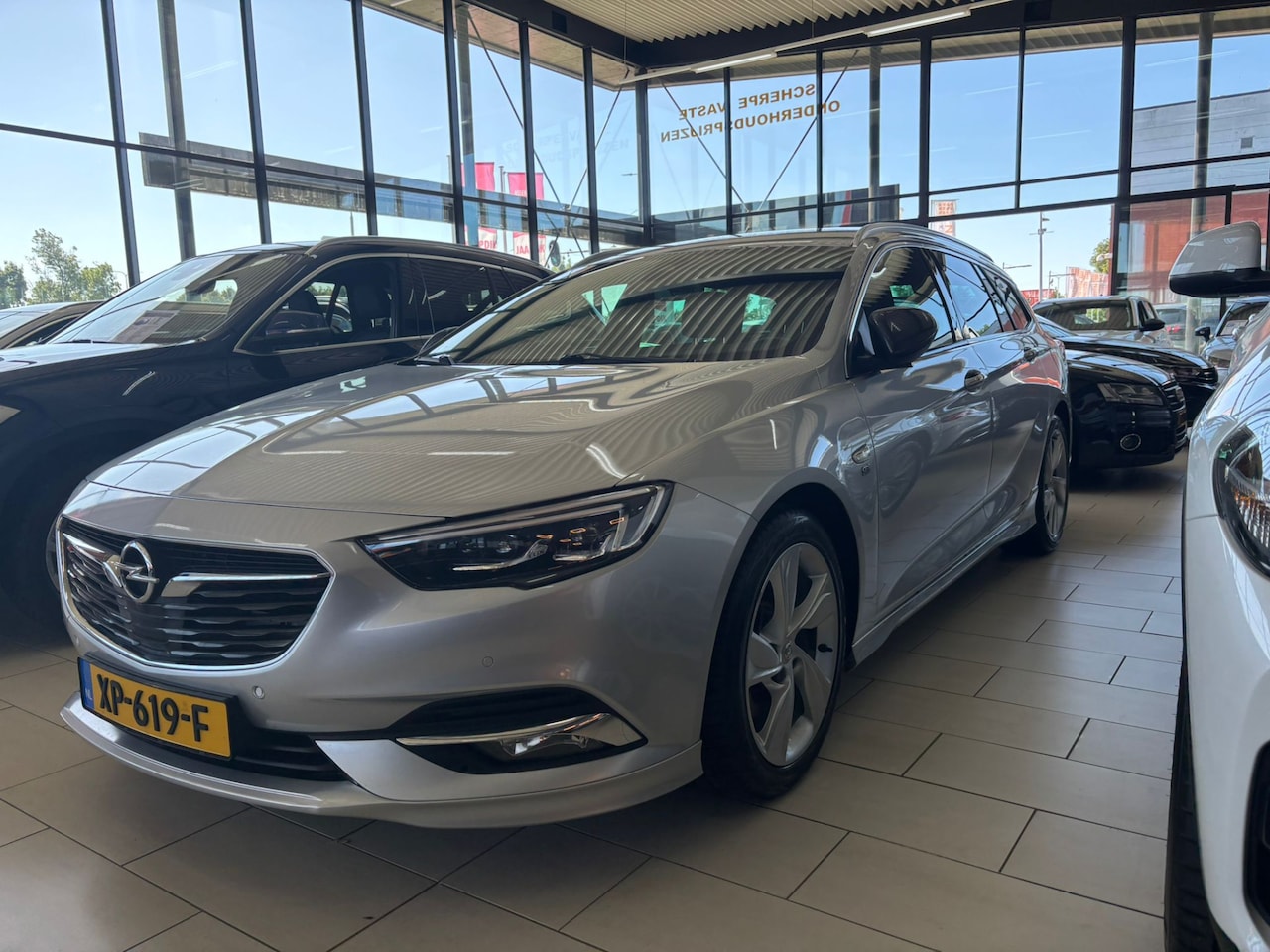 Opel Insignia Sports Tourer - BWJ 2019 1.6 Turbo 200 PK Exclusive NIEUW BINNEN !! - AutoWereld.nl