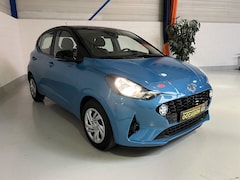 Hyundai i10 - 1.0i 67pk AUT. Camera, Cruise, Navi, Carplay