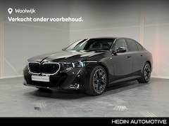 BMW i5 - eDrive40 84 kWh | M-Sportpakket Pro | Driving Assistant | Harman Kardon | Live Cockpit Pro