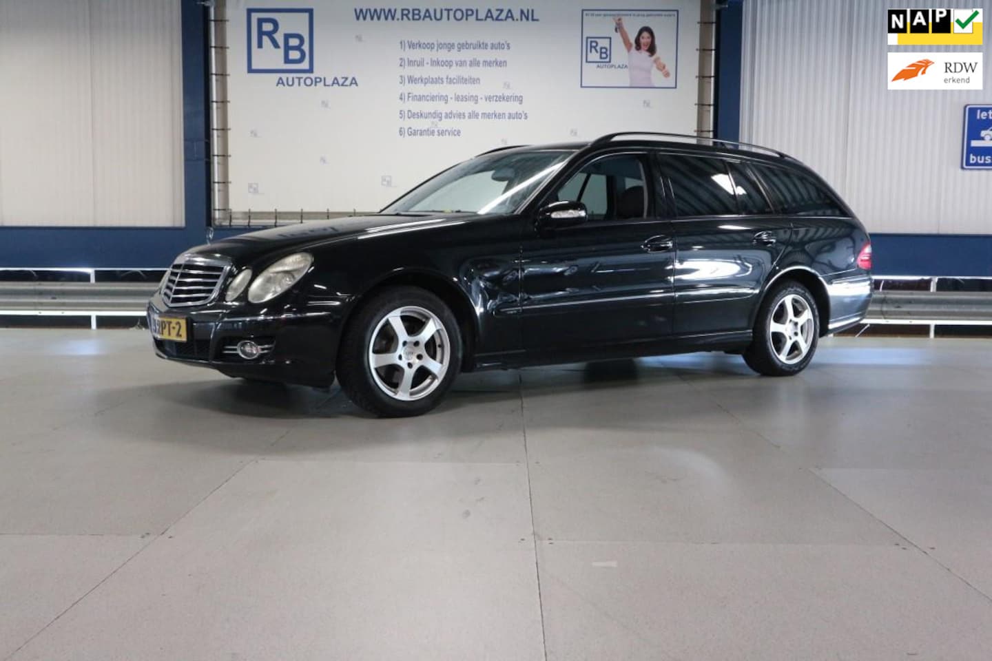 Mercedes-Benz E-klasse Combi - 240 Avantgarde / LPG / Youngtimer - AutoWereld.nl