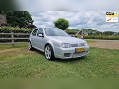 Volkswagen Golf - 2.3 V5 Highline NW APK