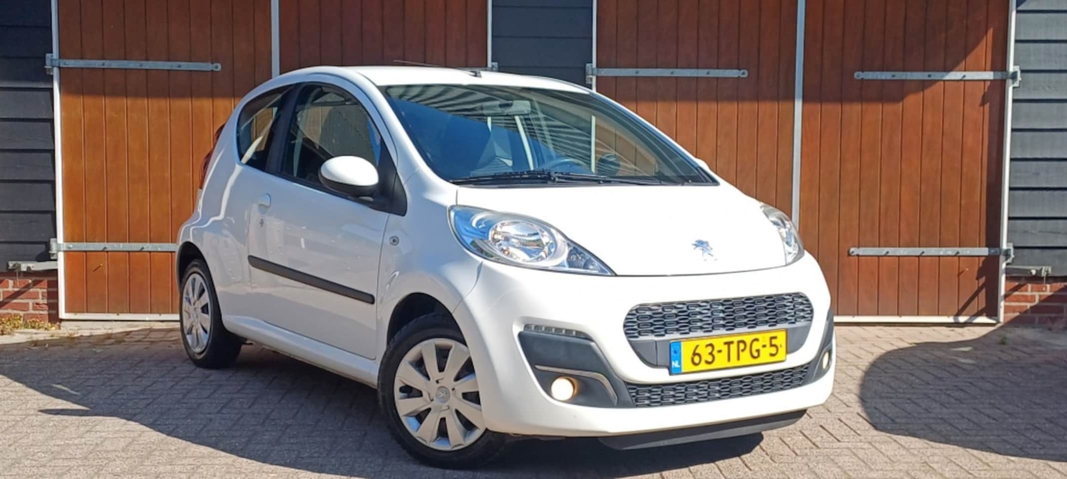 Peugeot 107 - 1.0 Active 1.0 Active, Airco, NAP, Elektrische ramen, LED verlichting - AutoWereld.nl