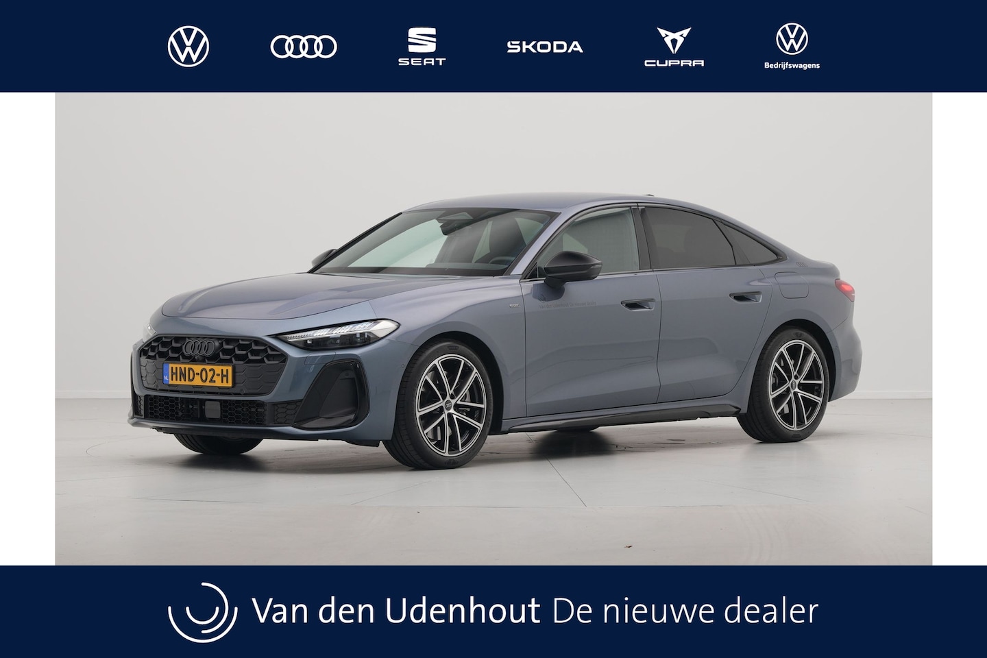Audi A5 Limousine - 2.0 e-hybrid quattro S edition Adaptieve cruise control Topview camera Matrix LED-koplampe - AutoWereld.nl