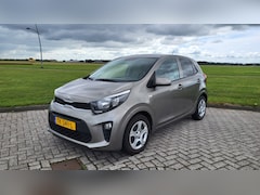 Kia Picanto - 1.0 CVVT ComfortLine Kia Picanto 2018, APK t/m aug 2026, zeer weinig km's! 1e eig