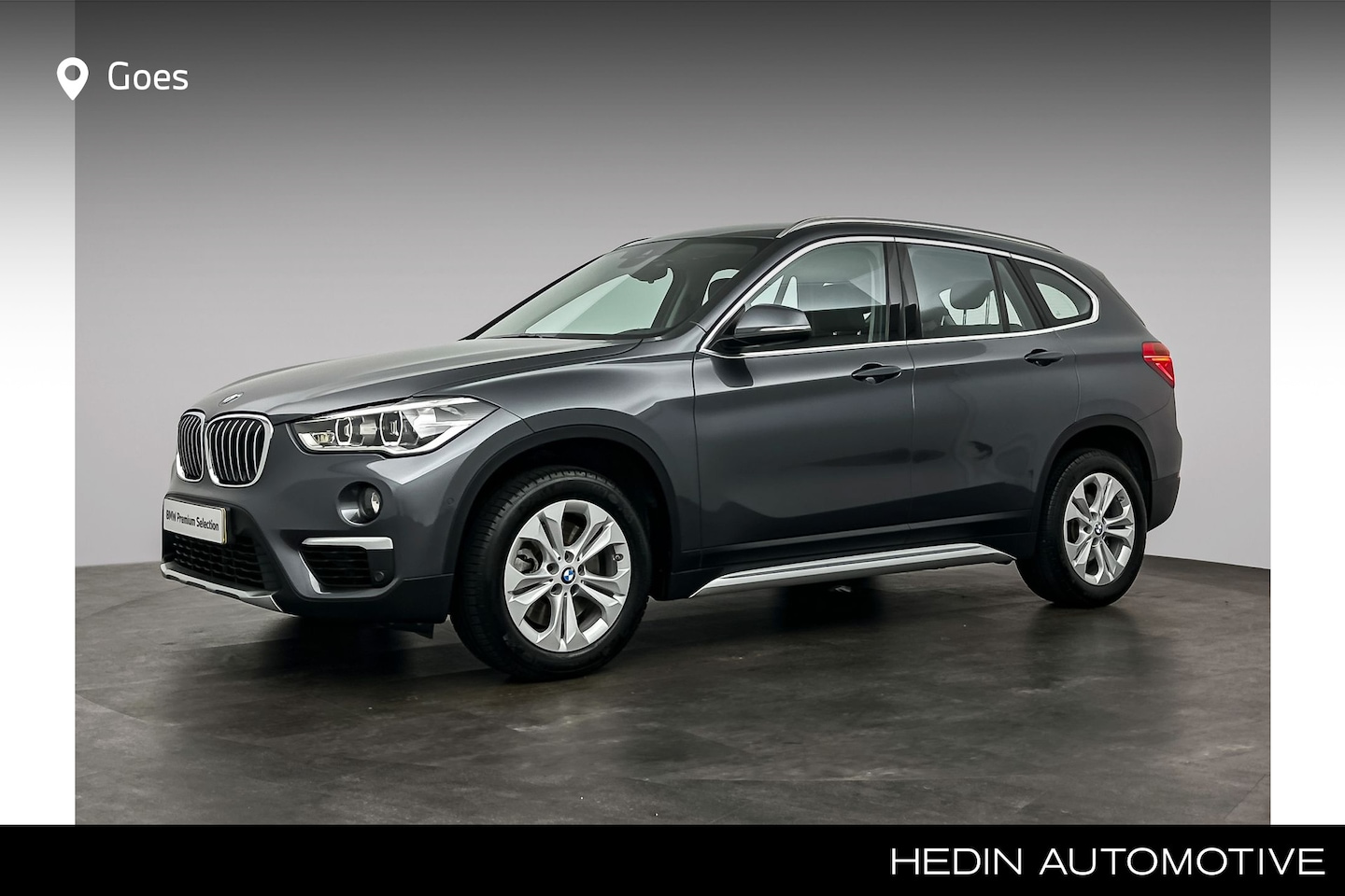 BMW X1 - sDrive20i Orange Edition II | Trekhaak met afneembare kogel | Buitenspiegels elektrisch in - AutoWereld.nl