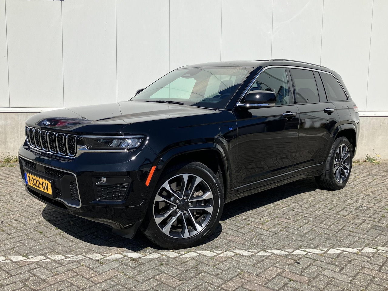 Jeep Grand Cherokee - 2.0 Overland 4xe 2.0 Overland 4xe - AutoWereld.nl