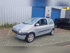 Renault Twingo - 1.2-16V Privilège Nieuwe apk 162845 Km