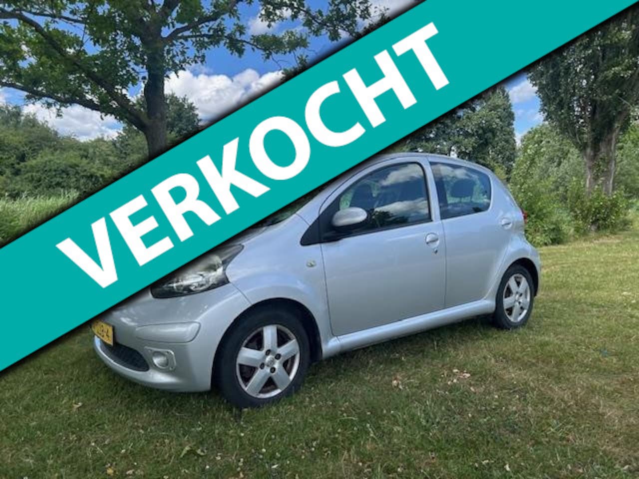 Toyota Aygo - 1.0-12V Sport met nieuwe apk en een koude airco! - AutoWereld.nl