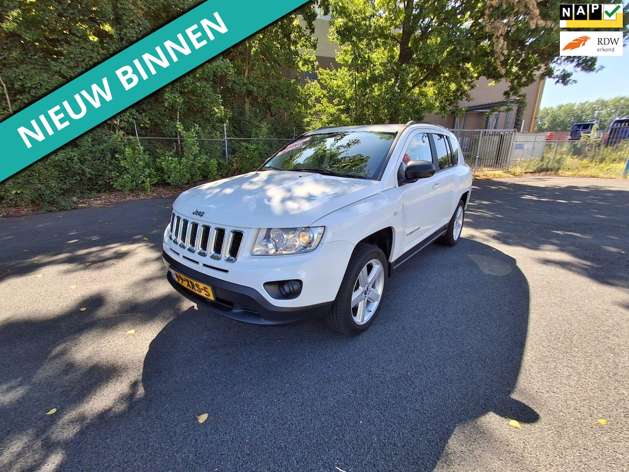 Jeep Compass - 2.4 Limited 4WD ZEER NETTE AUTO RIJDT EN SCHAKELT GOED - AutoWereld.nl