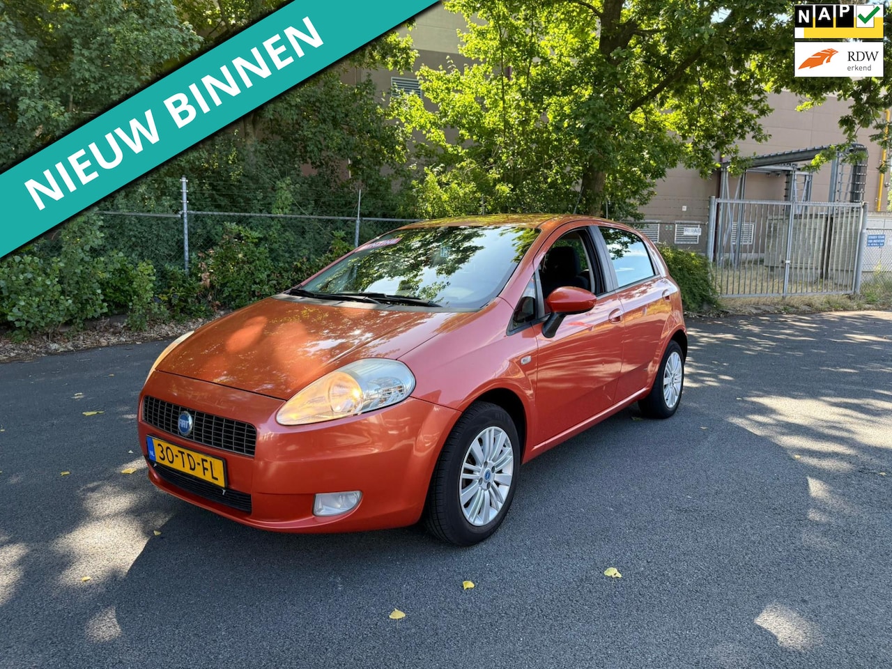 Fiat Grande Punto - 1.4 Edizione Prima LEUKE AUTO RIJDT EN SCHAKELT GOED - AutoWereld.nl