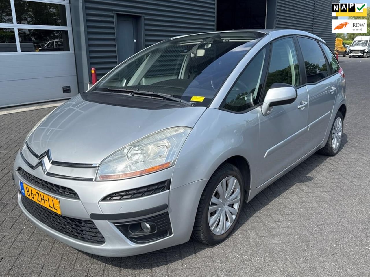Citroën C4 Picasso - 2.0-16V Ambiance EB6V 5p. Airco, PDC - AutoWereld.nl
