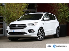 Ford Kuga - 1.5 EcoB. 182pk Automaat 4WD ST-Line Stoel+ Stuurverw. | Xenon | Clima | Navi | Trekhaak |