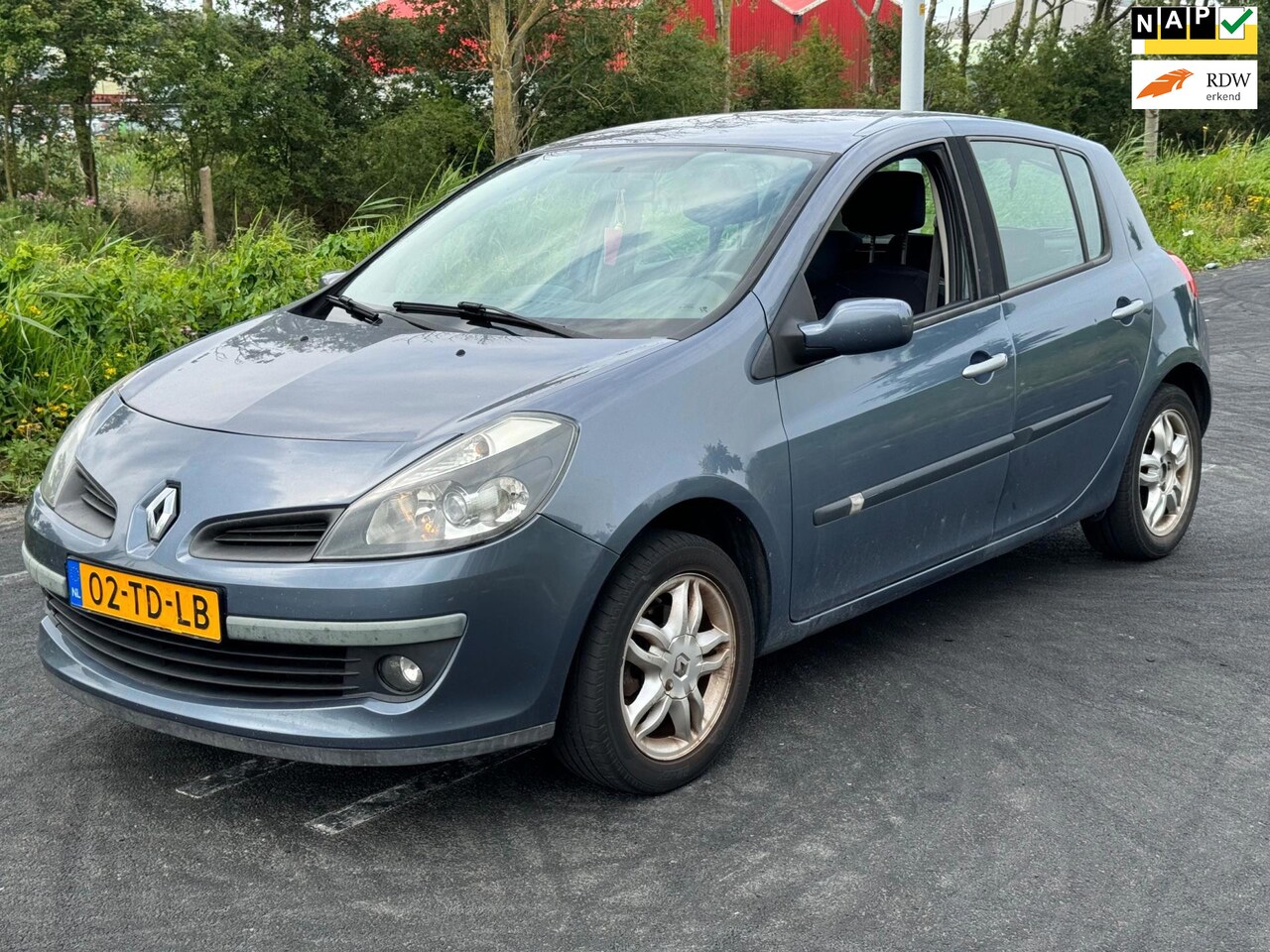 Renault Clio - 1.6-16V Privilège 1.6-16V Privilège - AutoWereld.nl