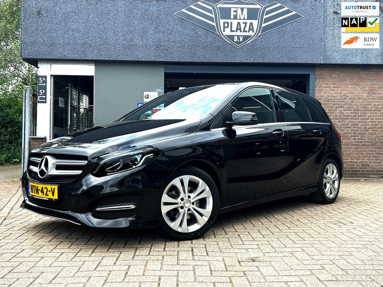 Mercedes-Benz B-klasse - 200 Prestige cam_Dealer onderhouden zeer nette auto - AutoWereld.nl