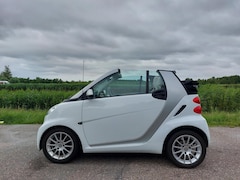 Smart Fortwo cabrio - 1.0 mhd Passion. Apple Carplay/Android Auto. Achteruitrijcamera