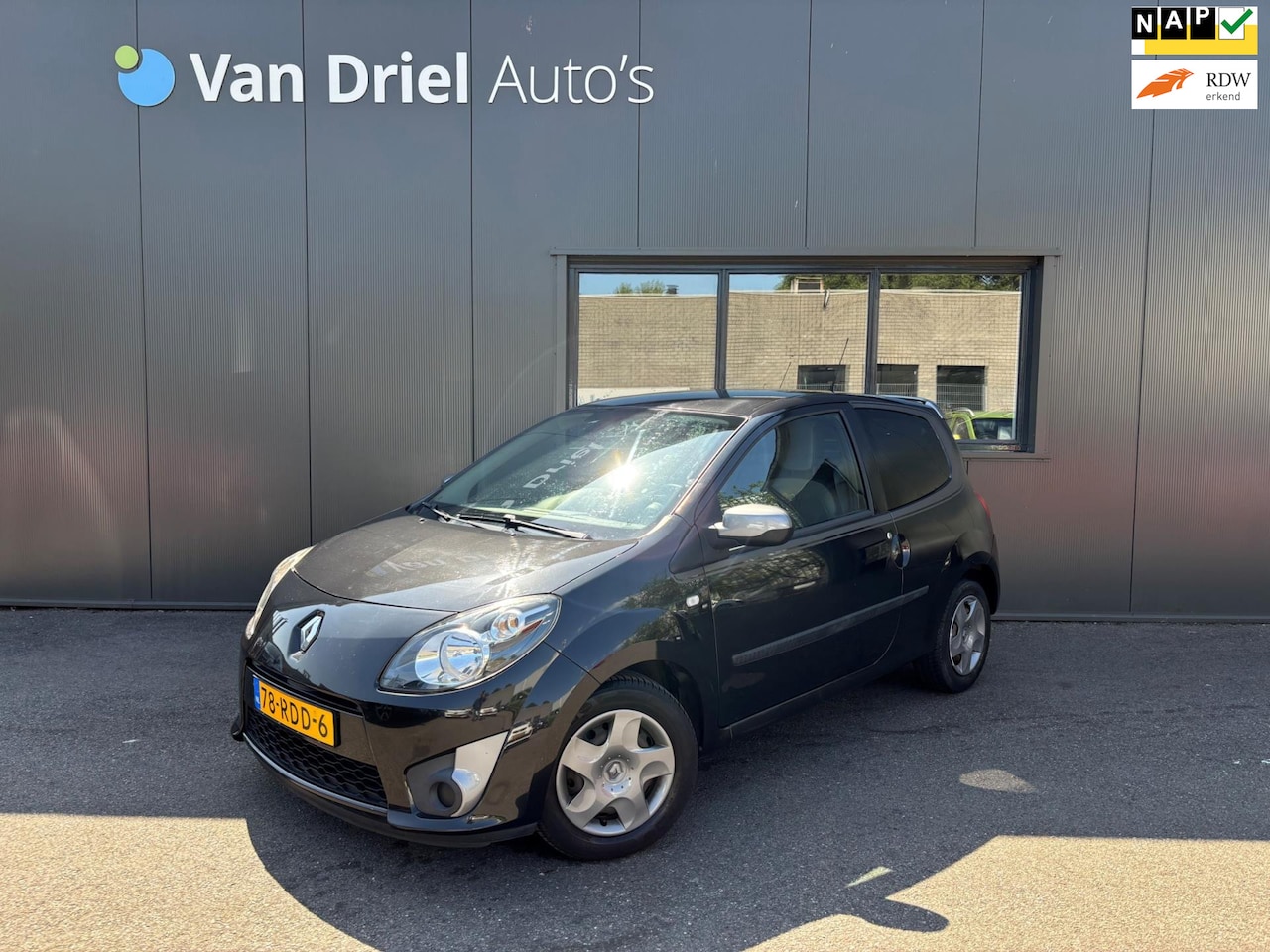 Renault Twingo - 1.2-16V Collection / Airco / Parkeersensoren achter! - AutoWereld.nl