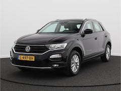 Volkswagen T-Roc - 1.5 TSI Style Business/ lage km/ zeer mooi
