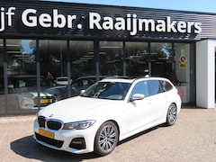 BMW 3-serie Touring - 318D Corporate High Executive*M-pakket*Panoramadak*EXPORTPRIJS