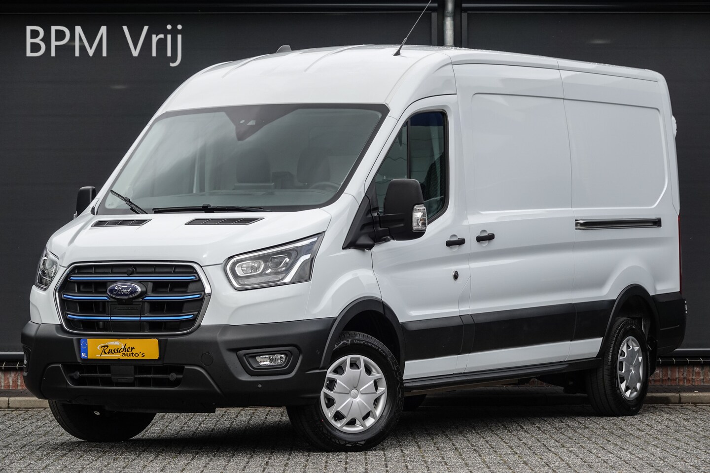 Ford E-Transit - L3H2 184Pk | 68Kwh Volledig Elektrisch | RWD | 2xSchuifdeur | Frozen White - AutoWereld.nl