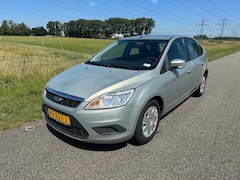 Ford Focus - 1.6 Trend AIRCO | TREKHAAK | ONDERHOUDSBOEKJE