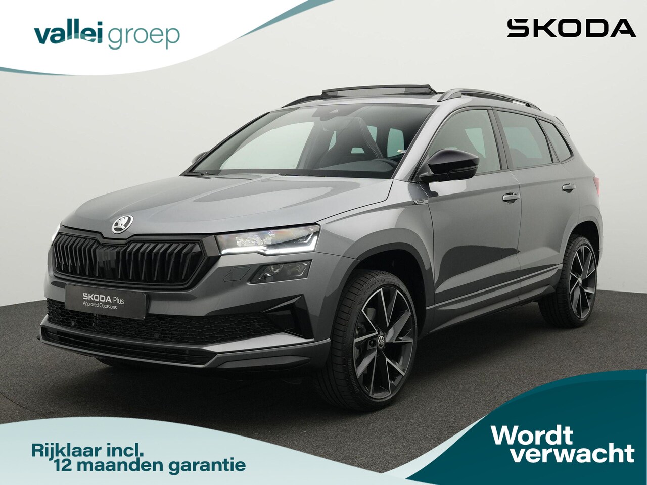 Skoda Karoq - 1.5 TSI 150 pk DSG ACT Sportline Business | Panormadak | Matrix LED | Stuur-/achterbankver - AutoWereld.nl