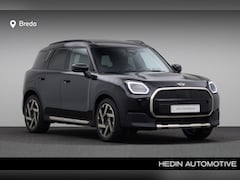MINI Countryman - E Favoured M 66.5 kWh | Comfort Access | Head-Up Display | Stoelverwarming | Panoramdak |