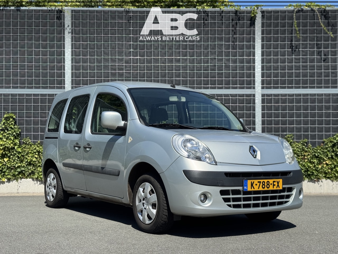 Renault Kangoo Family - 1.5 dCi Authentique ROLSTOEL - AutoWereld.nl