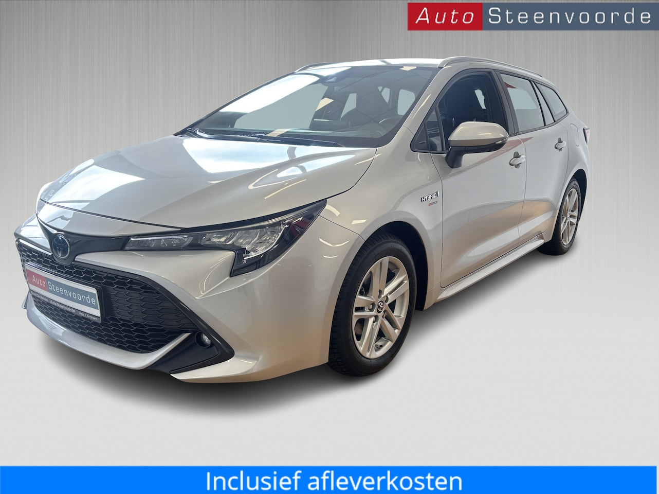 Toyota Corolla Touring Sports - 1.8 Hybrid Business * CARPLAY * *CAMERA * ADAPTIEVE CRUISE - AutoWereld.nl