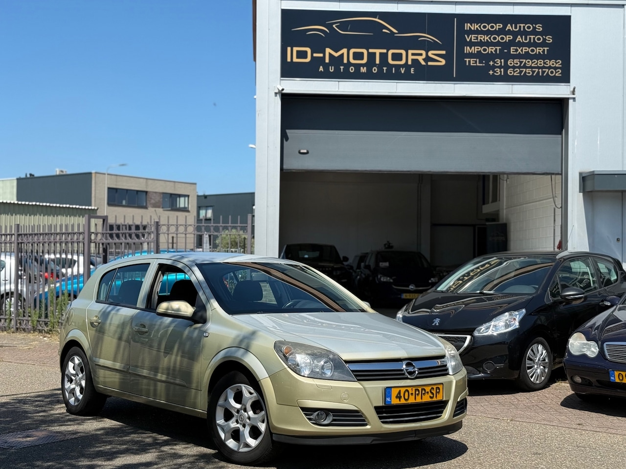 Opel Astra - 1.4 Enjoy airco nap apk cruise - AutoWereld.nl