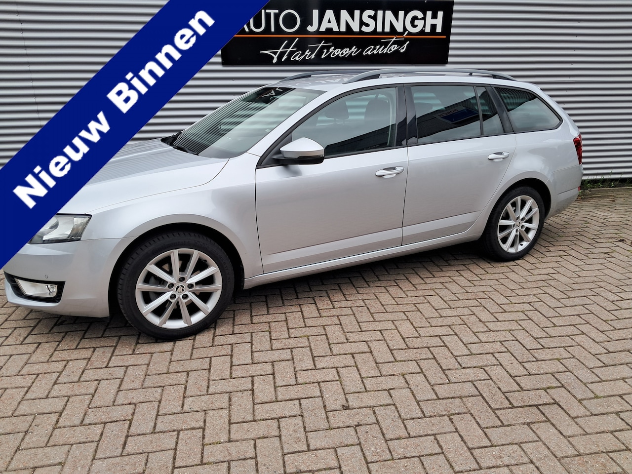 Skoda Octavia Combi - AUTOMAAT 1.4 TSI Greentech Ambition Businessline | Clima | Cruise | LM Velgen | Trekhaak | - AutoWereld.nl